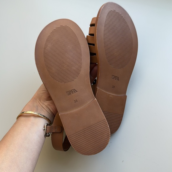 NWOT Zara Brown Leather Sandals Kids Size 33 (US 2) - Picture 3 of 4